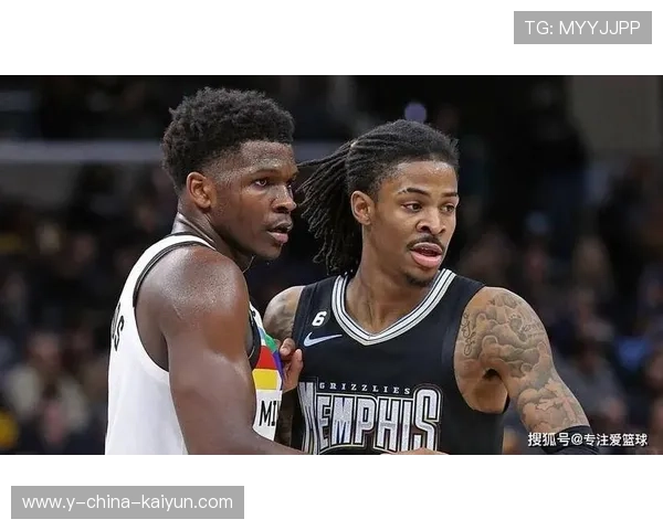 灰熊主帅发布公开信，呼吁年轻球员专注自律，灰熊队主帅